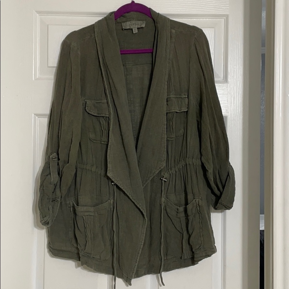 Lightweight utility style jacket. Torrid Size 2